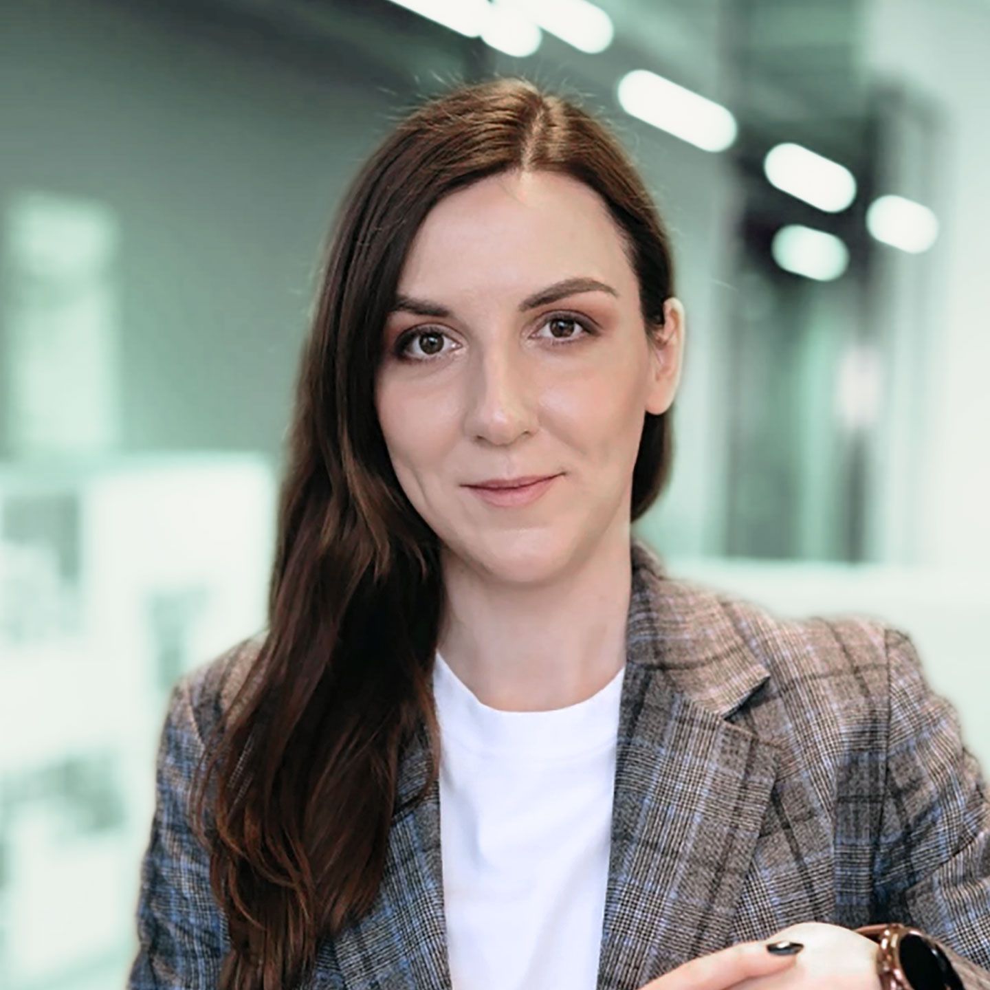 "We nemen de tijd om een goede oplossing te vinden voor iedereen die betrokken is," zegt Irina Berzkalne, Hoofd van Verzekerde Investeringen. Irina Berzkalne, Head of Secured Investments