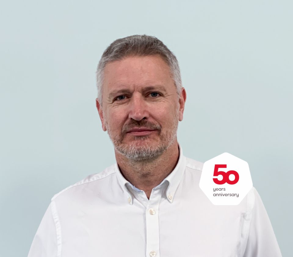 Portret van Anthony Jenks, Managing Director bij EOS Solutions, UK